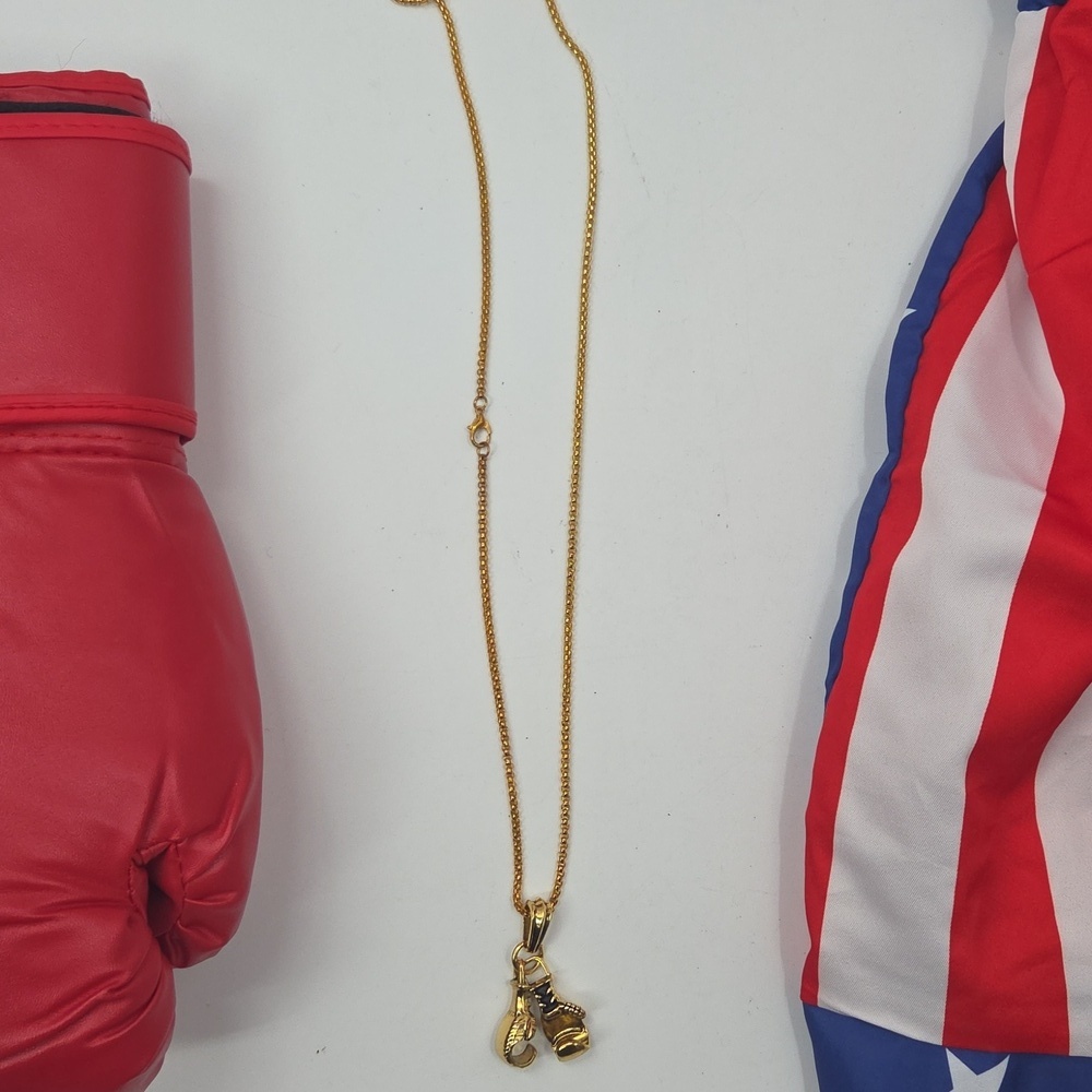 Rocky Red and White Boxing Set with Accesories - Picture 14 of 16